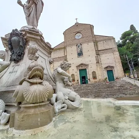 A Casa Di Nonna Luisa * Porto San Giorgio